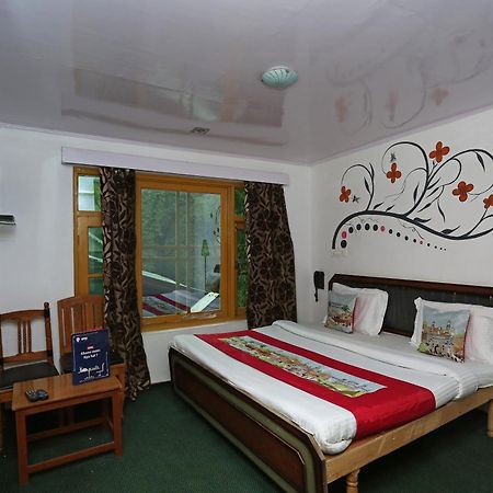 Oyo Flagship Hotel Palace ปาฮาลกัม ภายนอก รูปภาพ