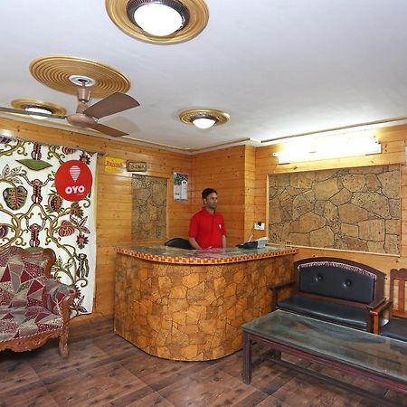 Oyo Flagship Hotel Palace ปาฮาลกัม ภายนอก รูปภาพ